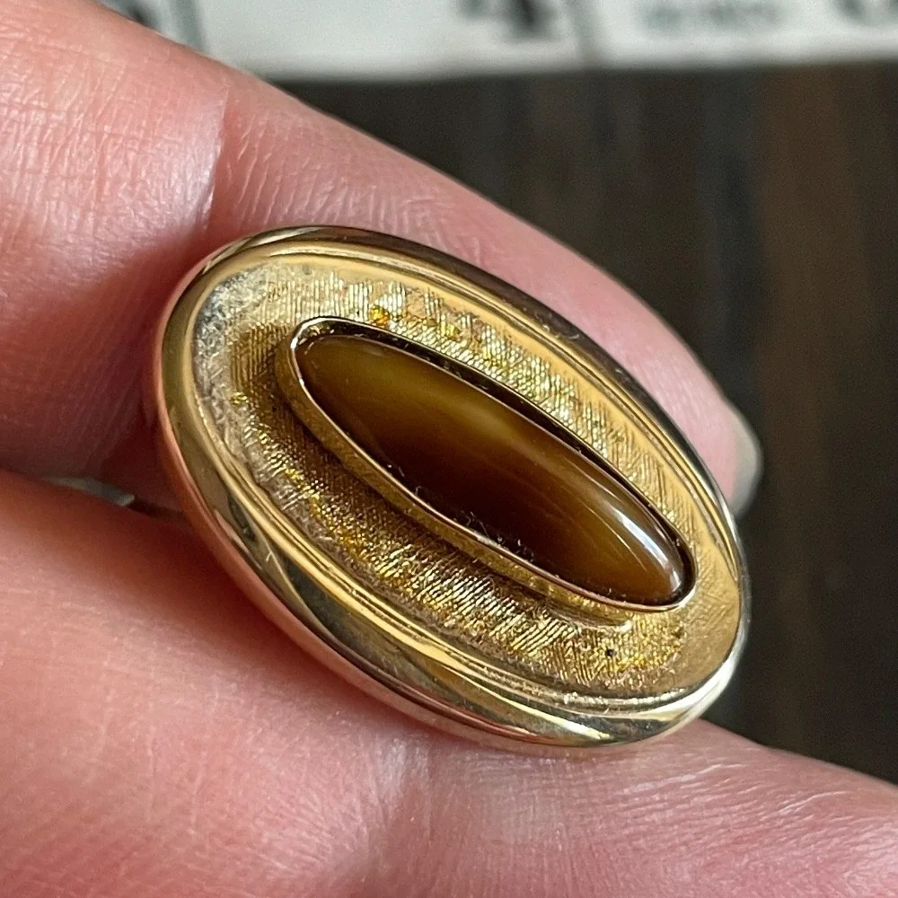 Vintage Gold Tone Cufflinks‎ Oval Tiger Eye Stone Elegant Mens Jewelry